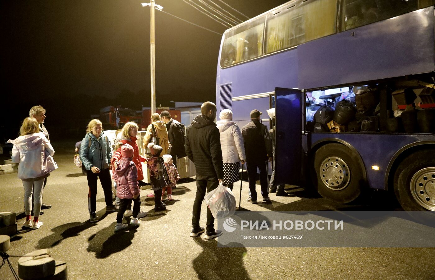 Более тысячи беженцев отправили из Белгородской области в другие регионы страны