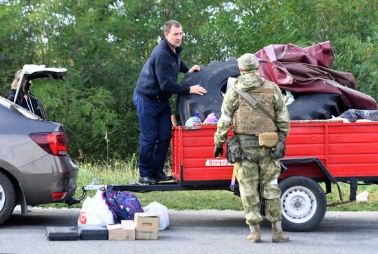 Работа пропуского пункта "Васильевка" в Запорожской области