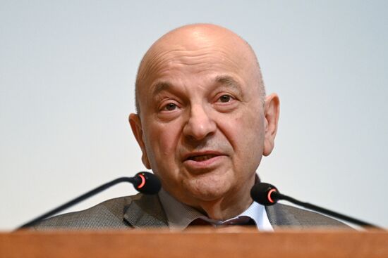 Торжественное заседание коллегии Роспотребнадзора в день 100-летия службы