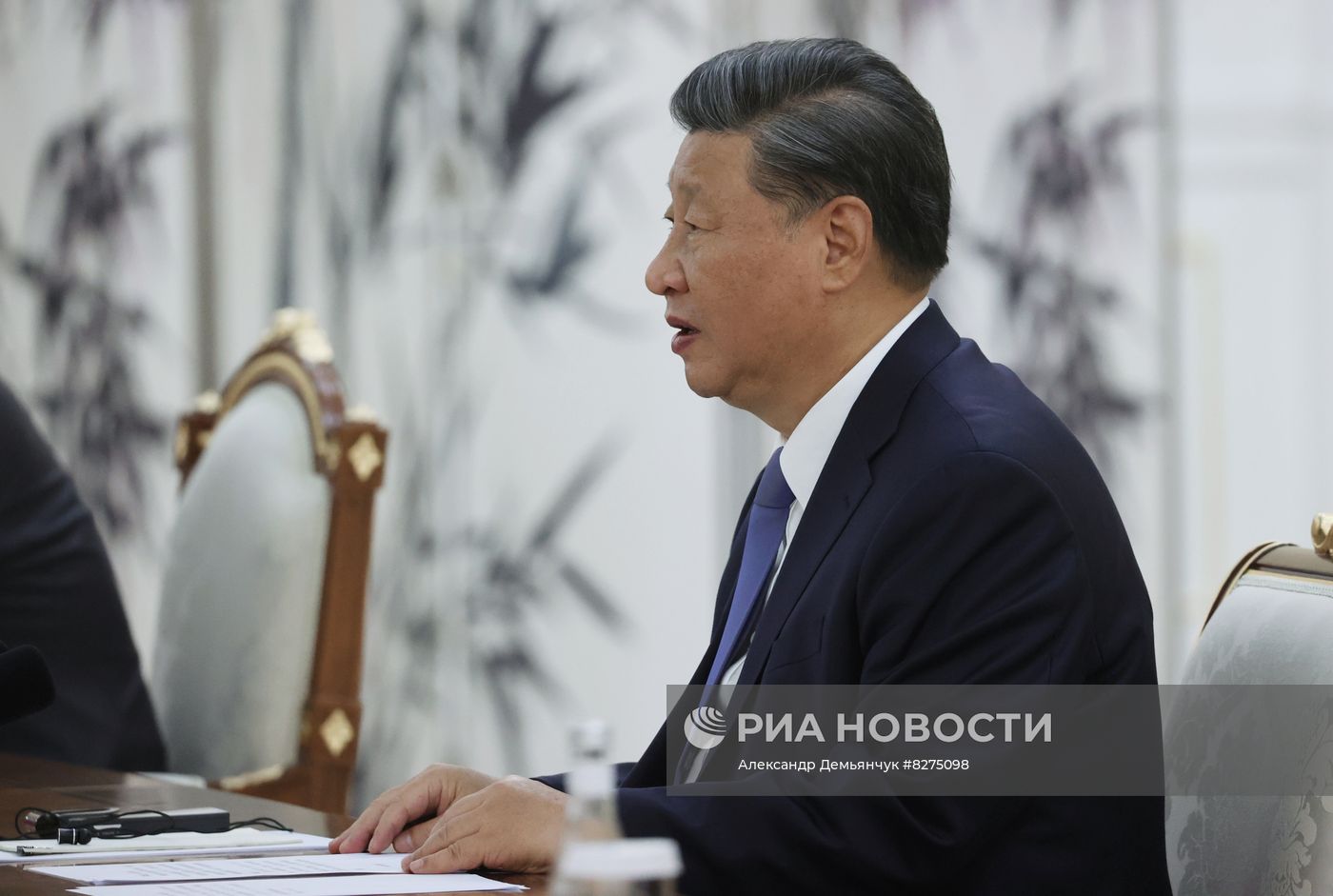 Президент РФ В. Путин провел встречи на полях саммита ШОС