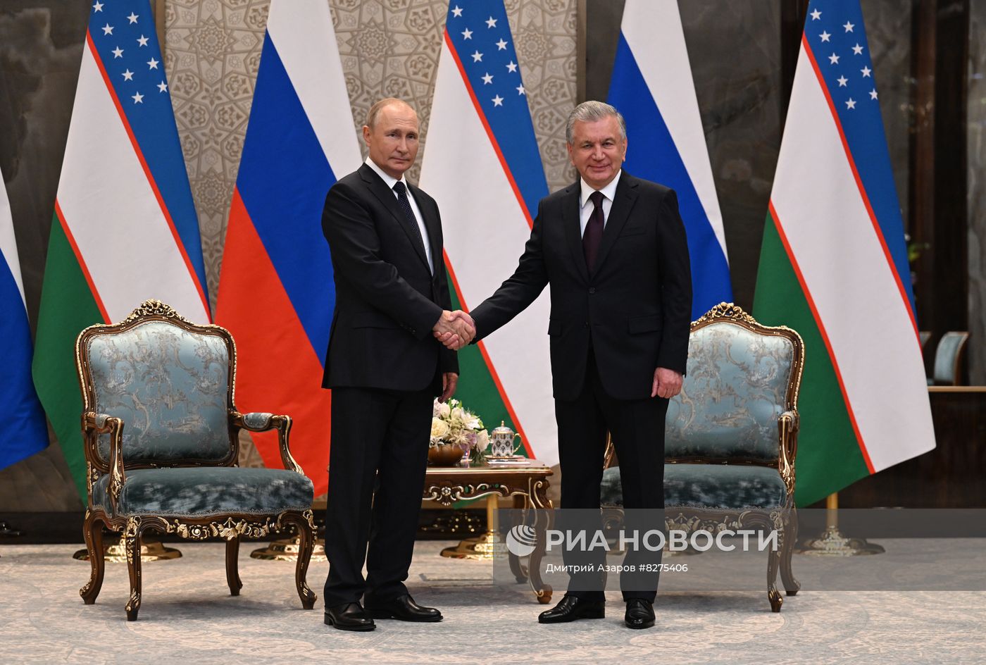 Президент РФ В. Путин провел встречи на полях саммита ШОС