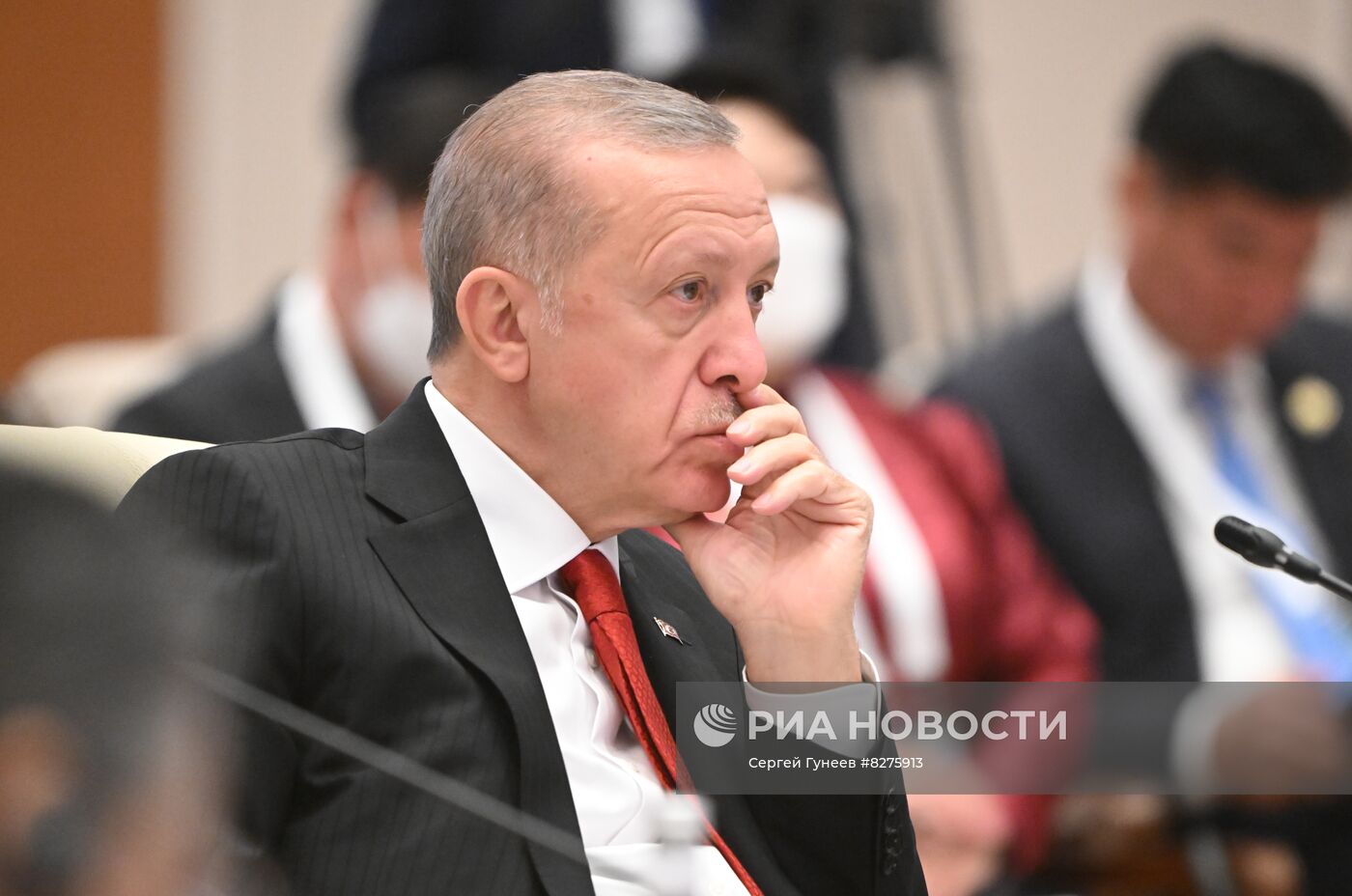 Президент РФ В. Путин принял участие в саммите ШОС