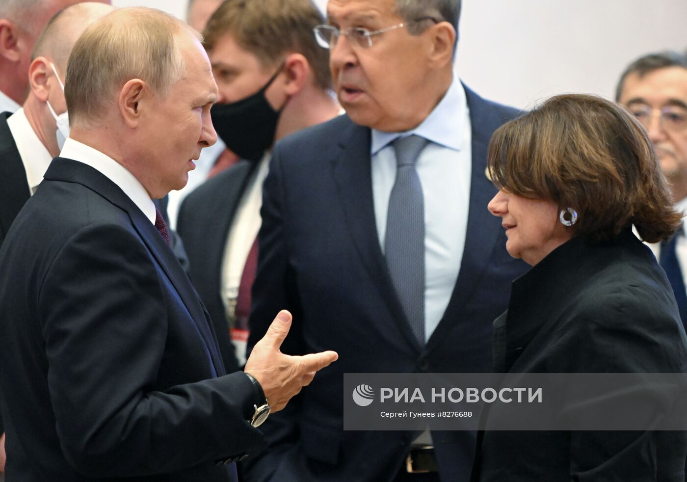 Президент РФ В. Путин принял участие в саммите ШОС