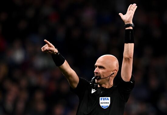 Футбол. РПЛ. Матч "Динамо" - "Зенит"