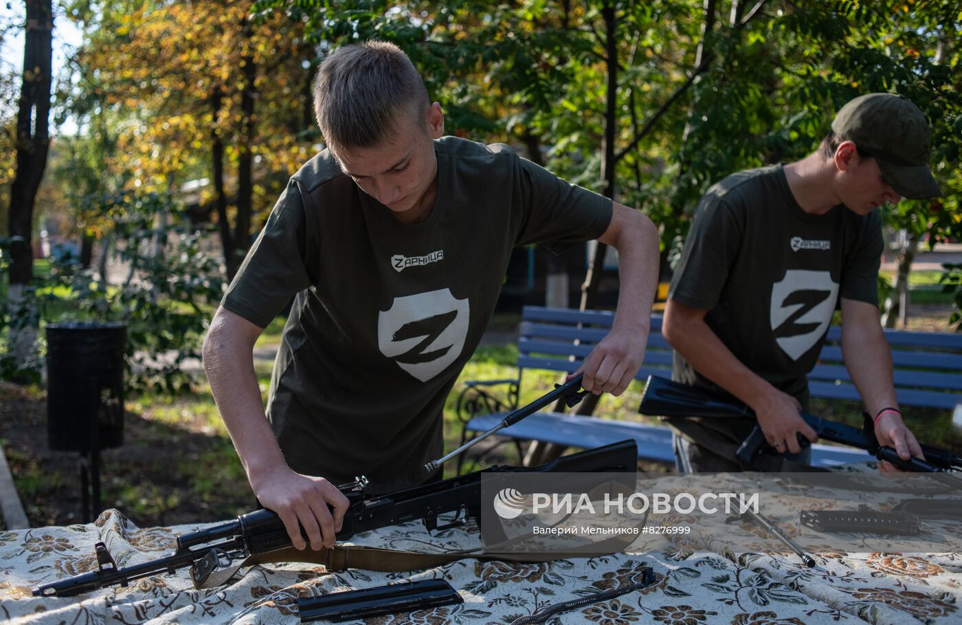 Республиканская военно-спортивная игра для подростков "Зарница" в ЛНР