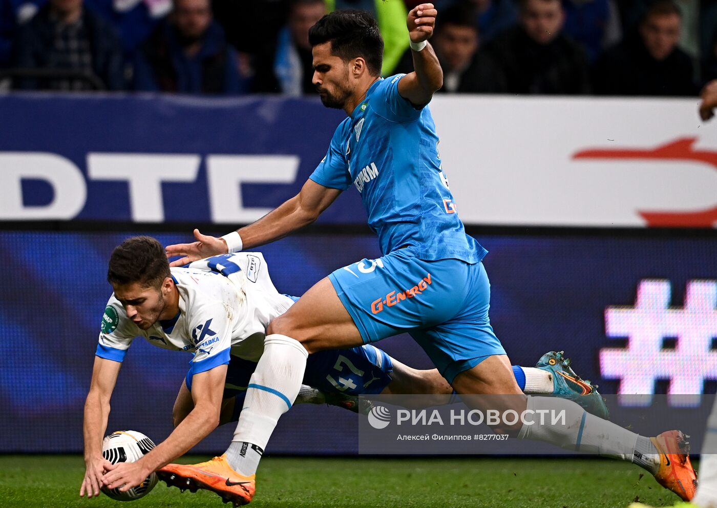 Футбол. РПЛ. Матч "Динамо" - "Зенит"