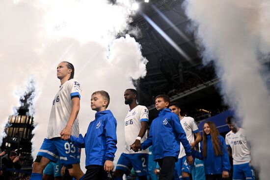 Футбол. РПЛ. Матч "Динамо" - "Зенит"