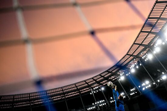 Футбол. РПЛ. Матч "Динамо" - "Зенит"