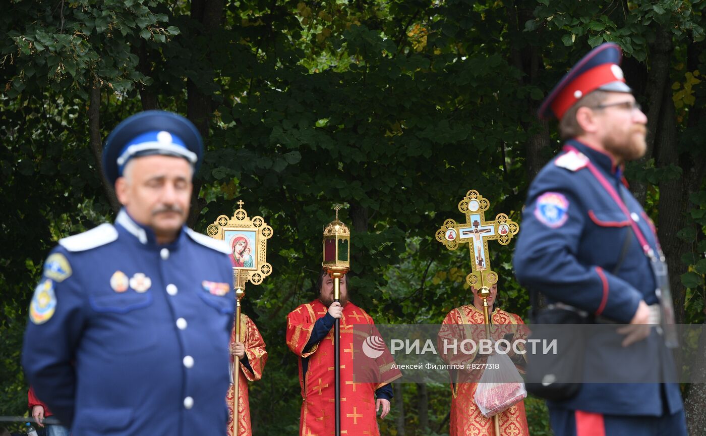 XI Елисаветинский крестный ход