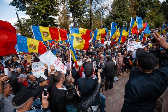 Акция протеста оппозиции в Кишиневе