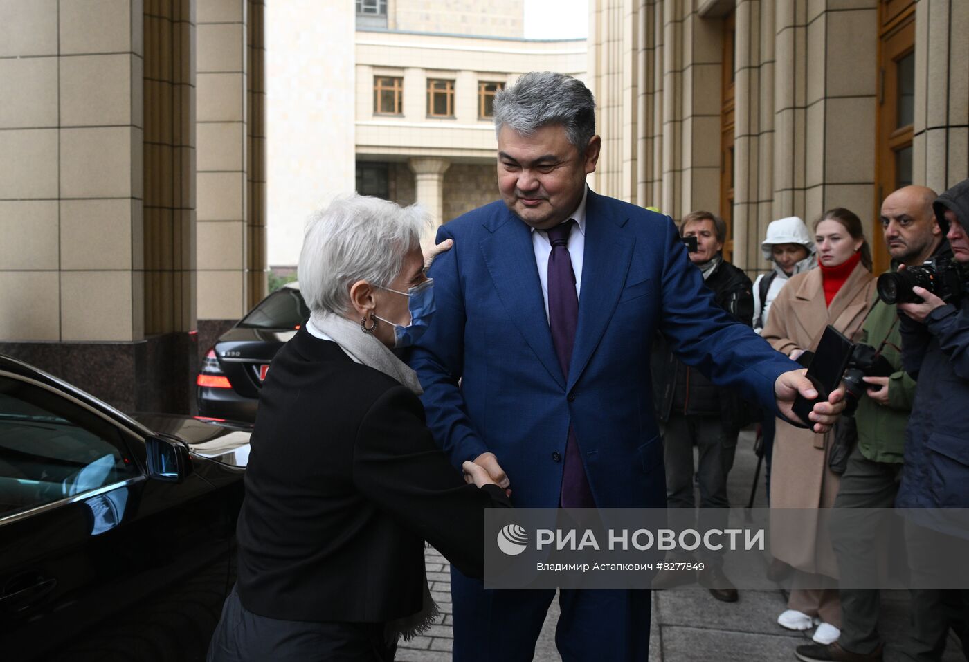 Встреча С. Лаврова с аккредитованными в Москве главами дипмиссий