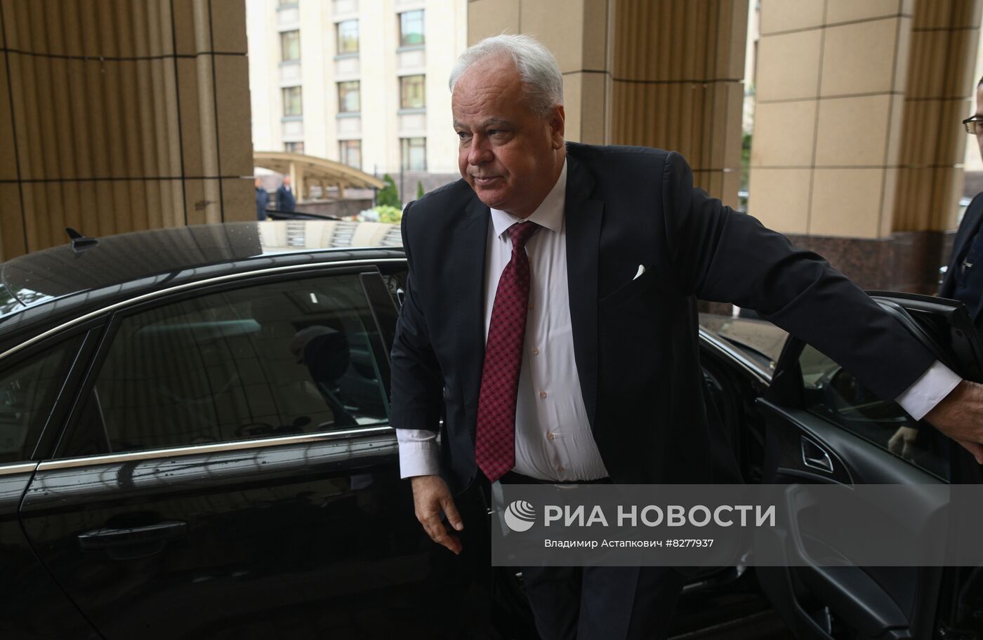 Встреча С. Лаврова с аккредитованными в Москве главами дипмиссий