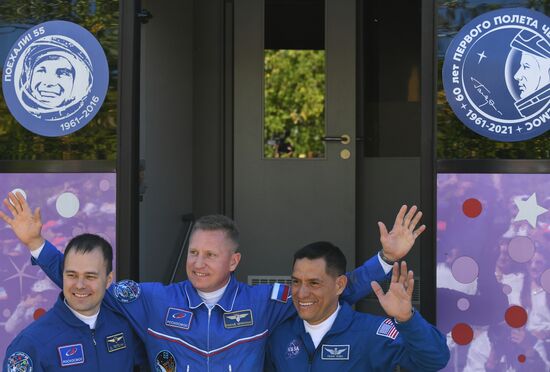 Пуск РН "Союз-2.1а" с ПК "Союз МС-22" с космодрома Байконур