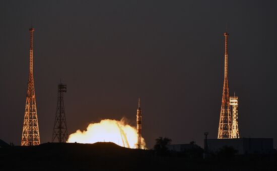 Пуск РН "Союз-2.1а" с ПК "Союз МС-22" с космодрома Байконур