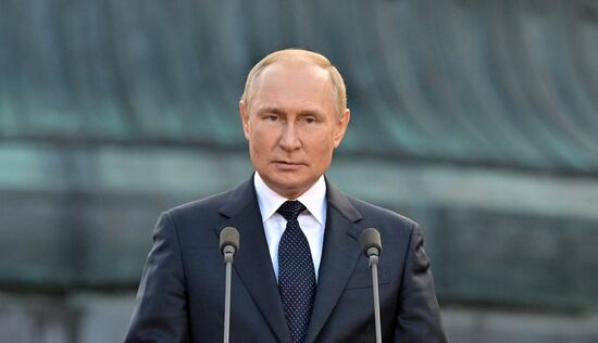 Рабочая поездка президента РФ В.Путина в Новгородскую область