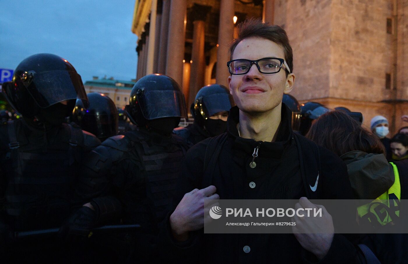 Несанкционированные акции в городах России