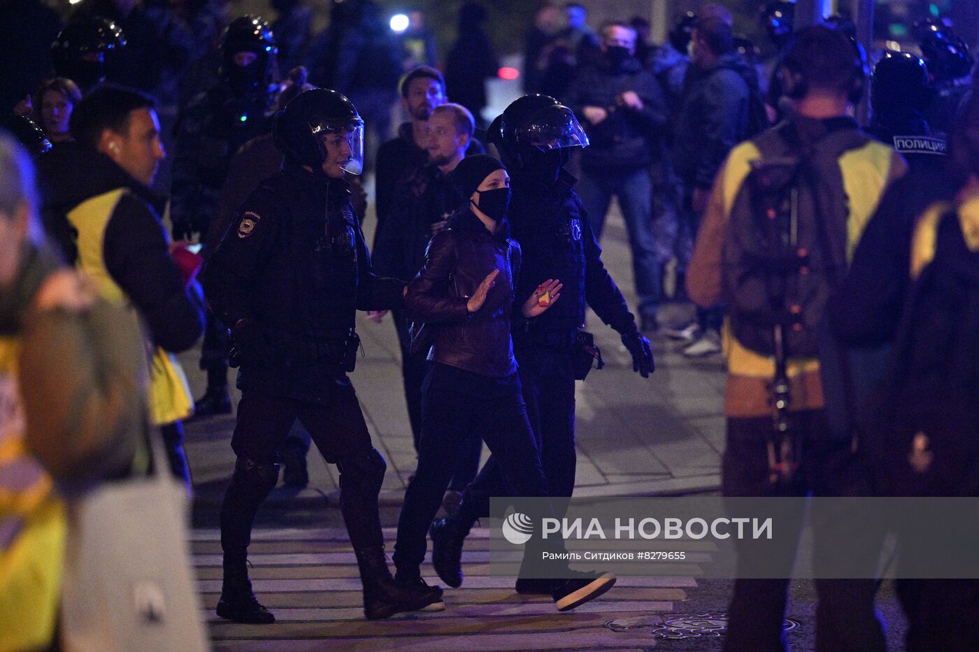 Несанкционированные акции в городах России