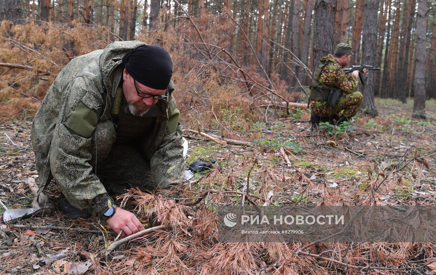 Казачьи подразделения в районе Красного Лимана в ДНР