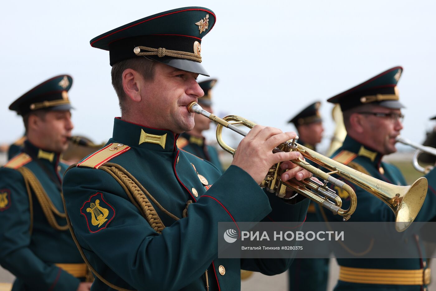 Встреча из экспедиции самолета Бе-200 в Ейске