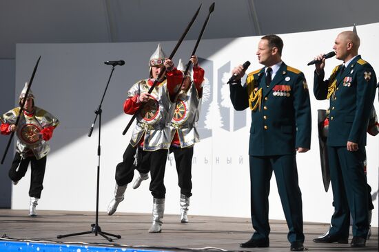 Патриотические акции в городах России