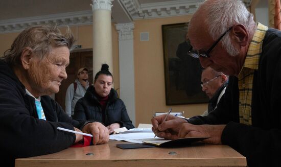 Голосование на референдумах о присоединении к РФ на освобожденных территориях