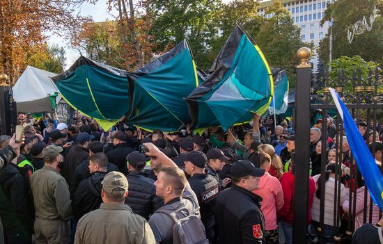 Антиправительственный митинг в Кишиневе