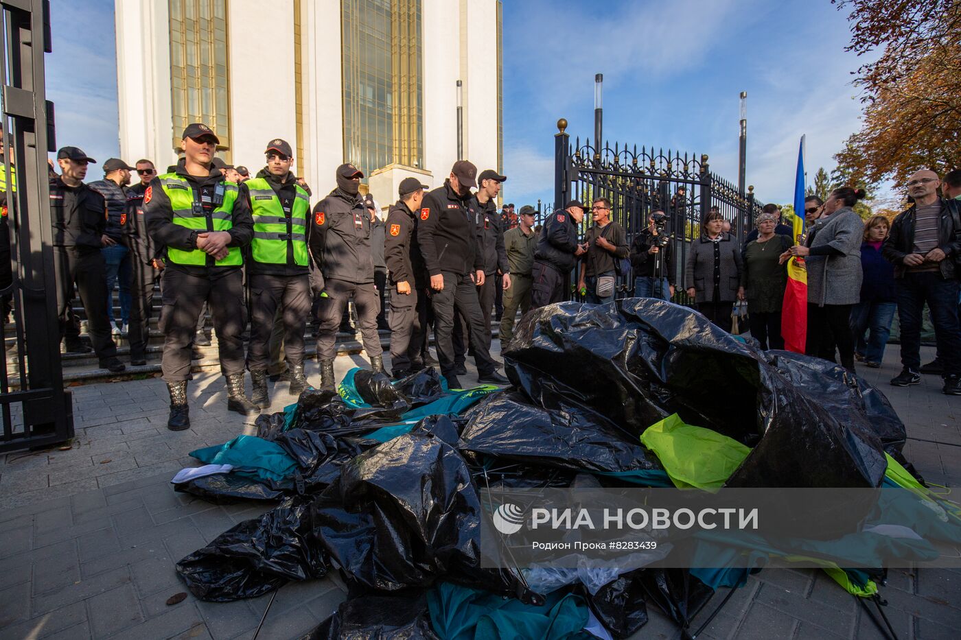 Антиправительственный митинг в Кишиневе