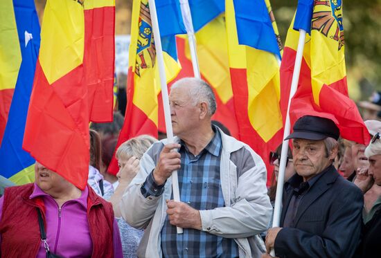 Антиправительственный митинг в Кишиневе