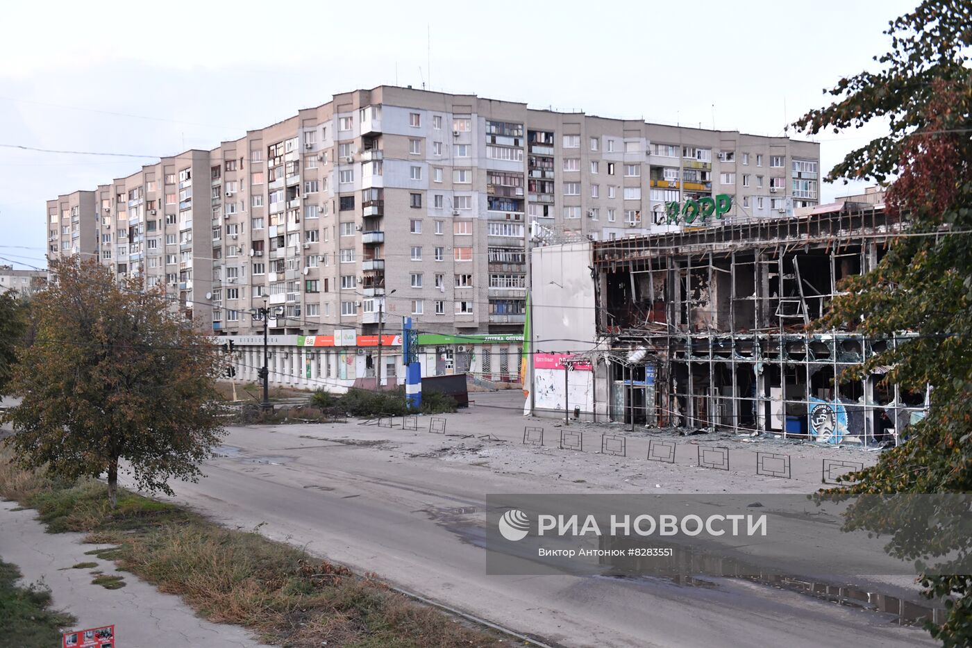Повседневная жизнь в Лисичанске Луганской Народной Республики