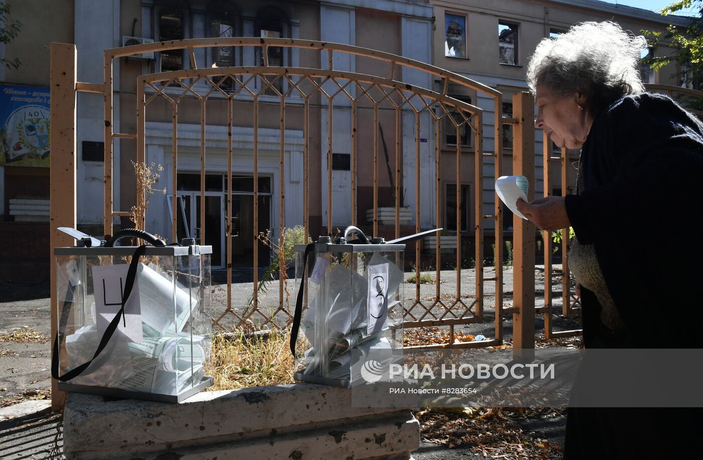 Референдумы о присоединении к России в ЛНР и ДНР