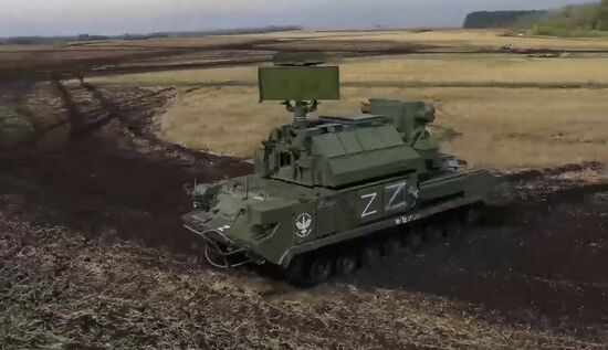 Работа ЗРК "Тор-М2" по перехвату украинских ракет