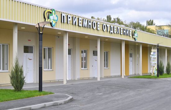 Открытие восстановленного ВСК МО РФ медцентра в Мариуполе