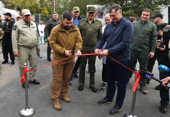 Открытие восстановленного ВСК МО РФ медцентра в Мариуполе
