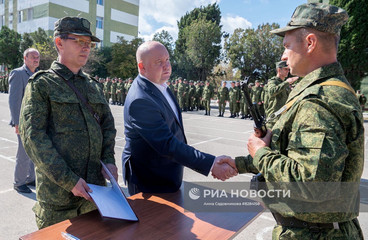 Принятие присяги призванными в рамках частичной мобилизации в Крыму