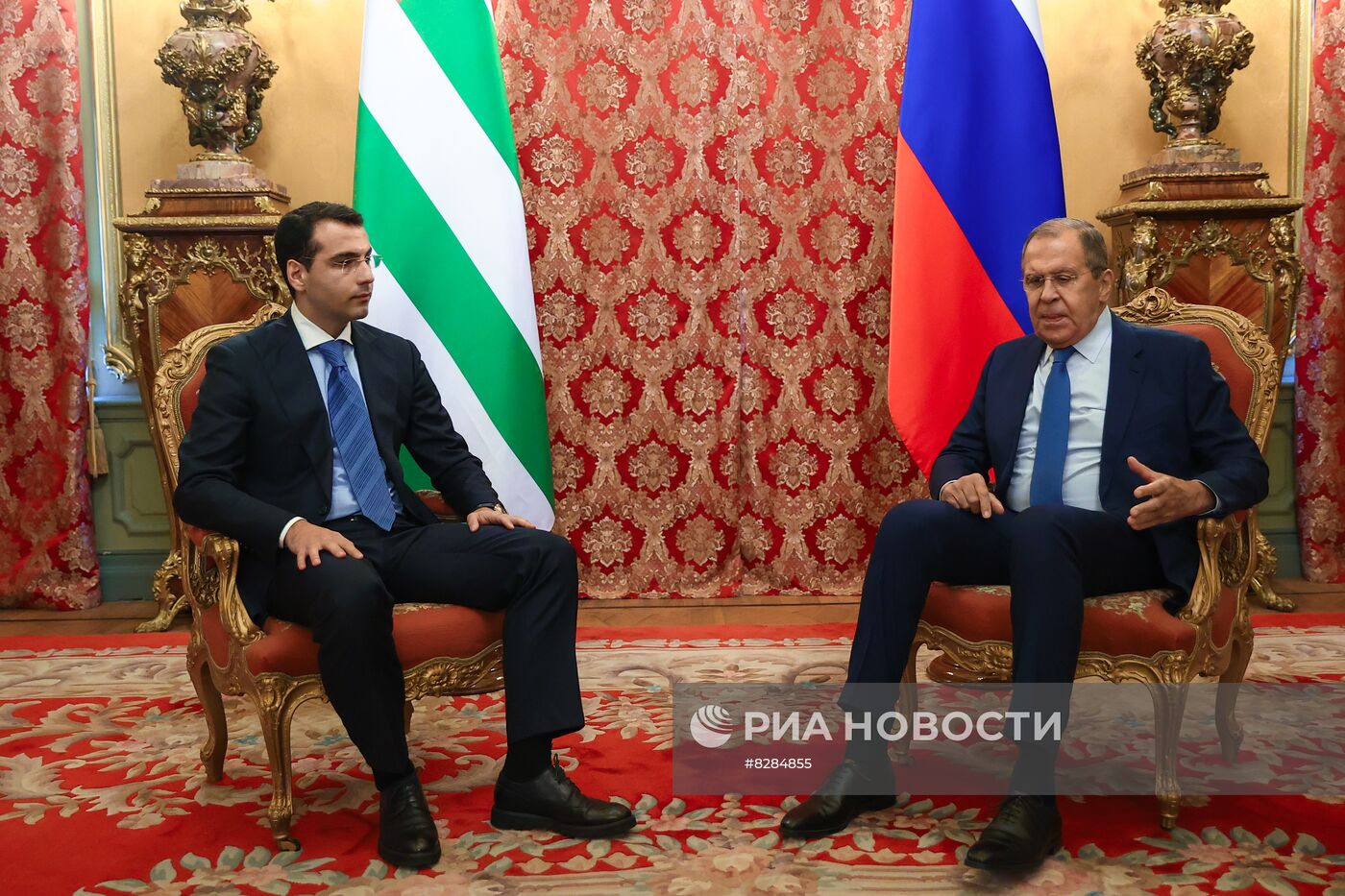 Встреча министров иностранных дел РФ и Абхазии С. Лаврова и И. Ардзинбы