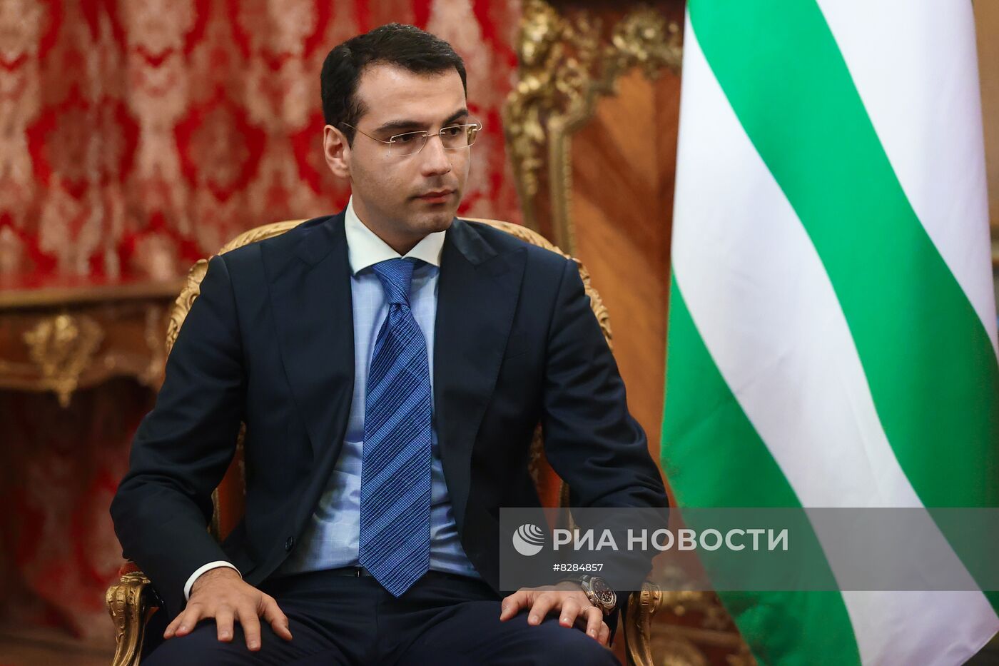 Встреча министров иностранных дел РФ и Абхазии С. Лаврова и И. Ардзинбы