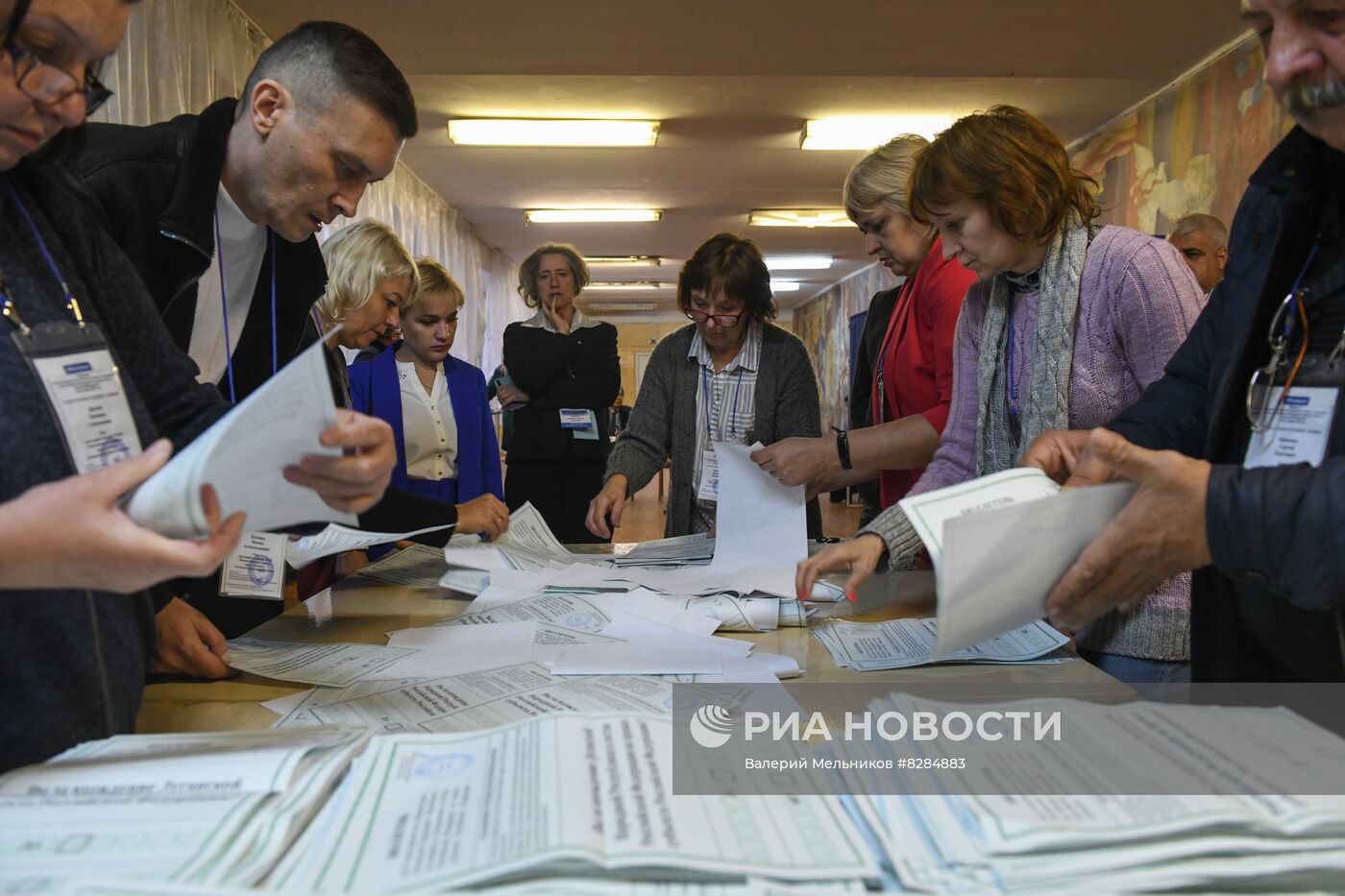 Подсчет голосов на референдумах в ЛНР, ДНР, Херсонской и Запорожской областях