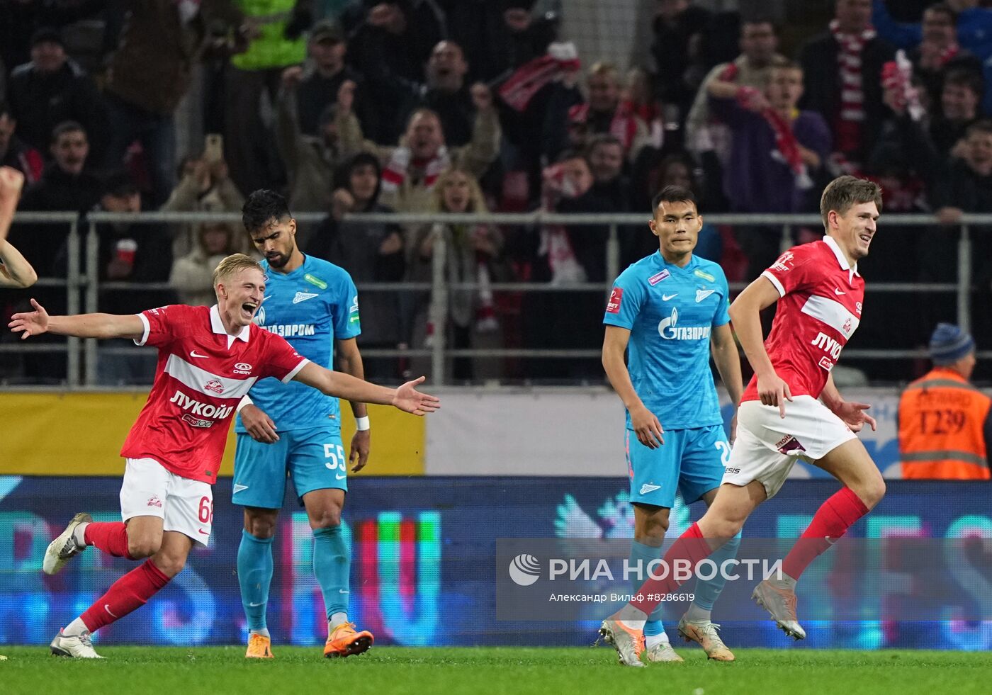 Футбол. Кубок России. Матч "Спартак" - "Зенит"