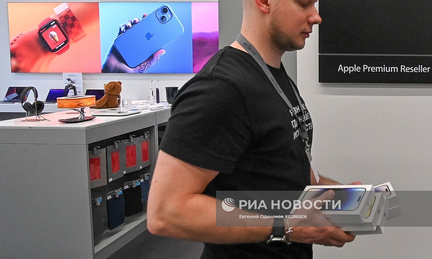 Старт продаж iPhone 14 в России