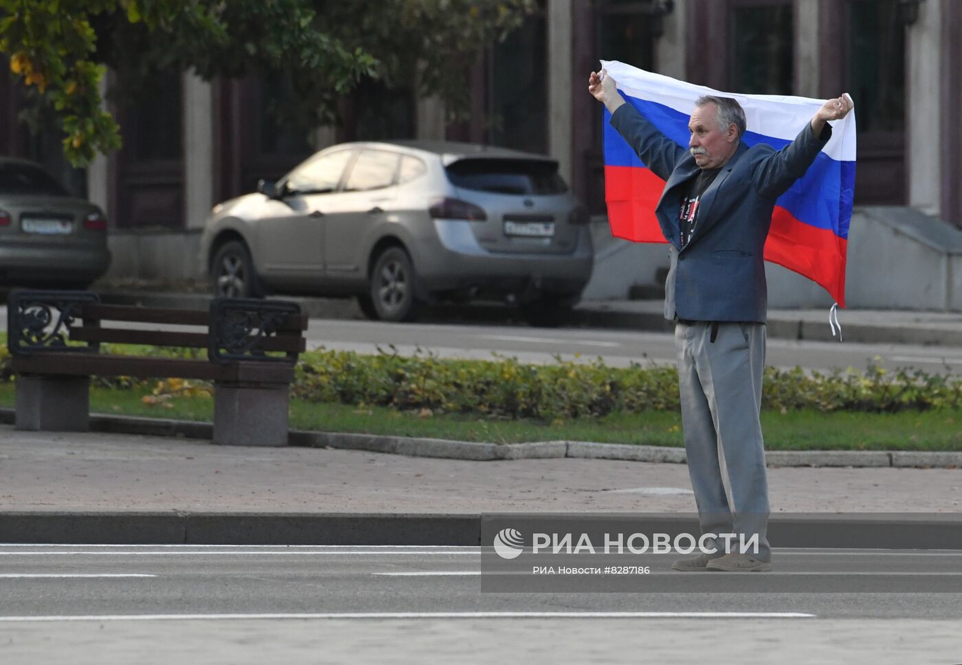 Празднование присоединения к России в ДНР