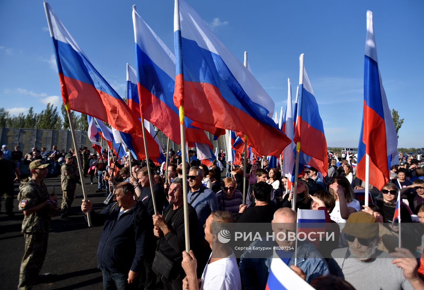 Патриотическая акция в ДНР "Мы возвращаемся домой"