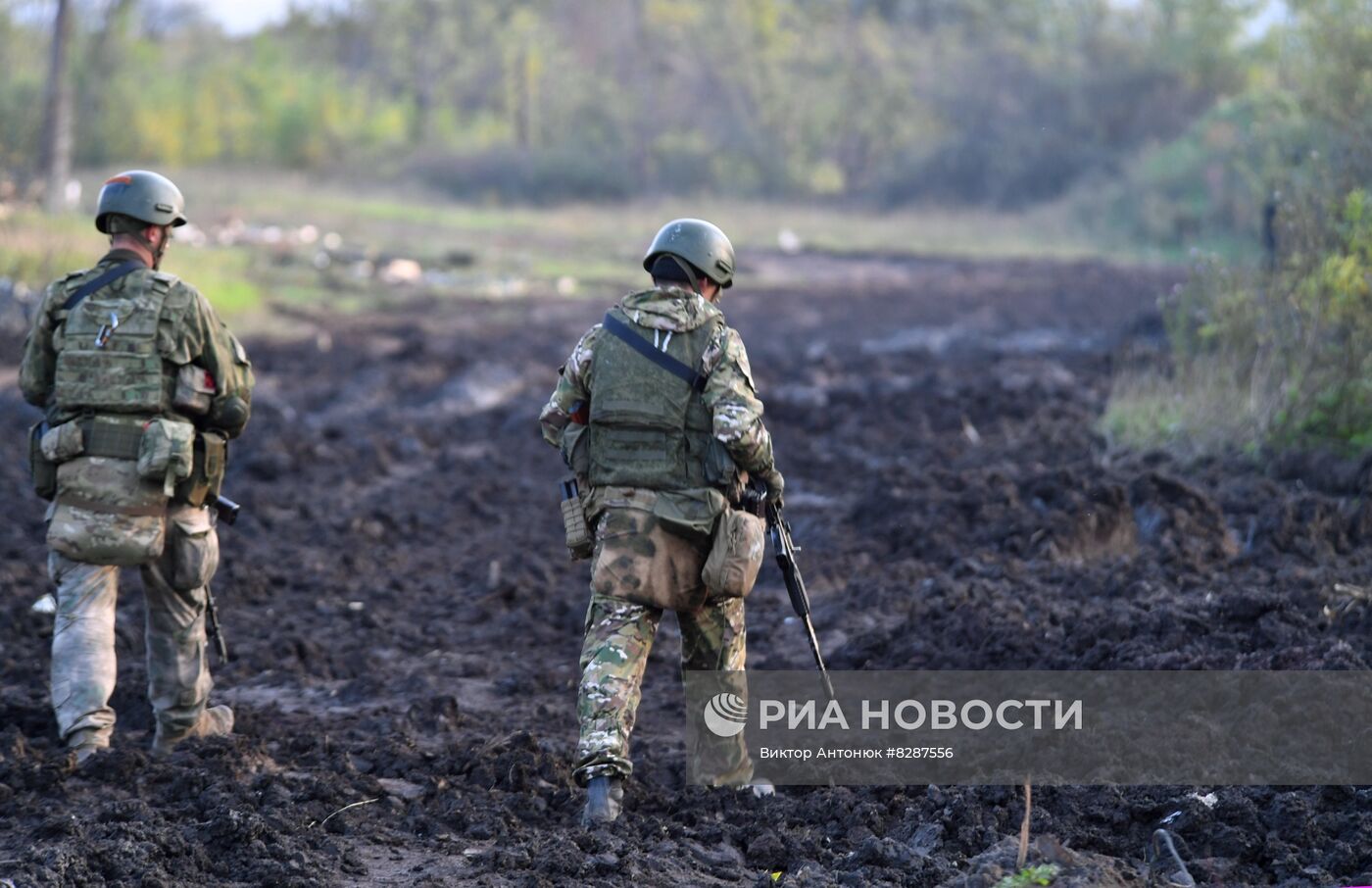 Танковые экипажи народной милиции ЛНР в Донецкой области