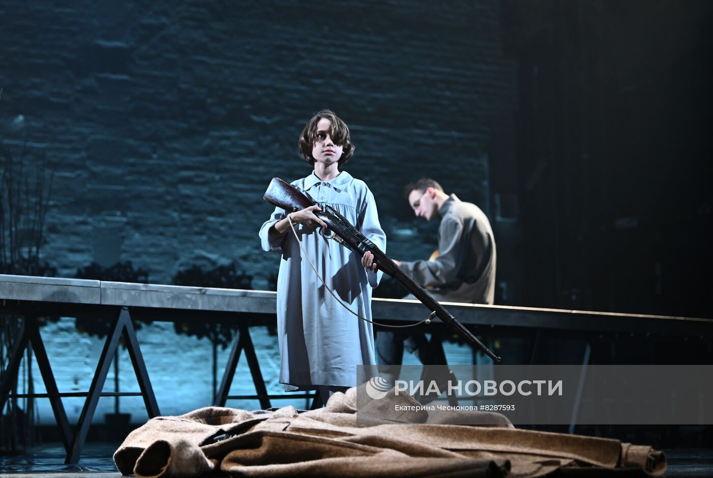 Спектакль "Поцелуй. Конармия"
