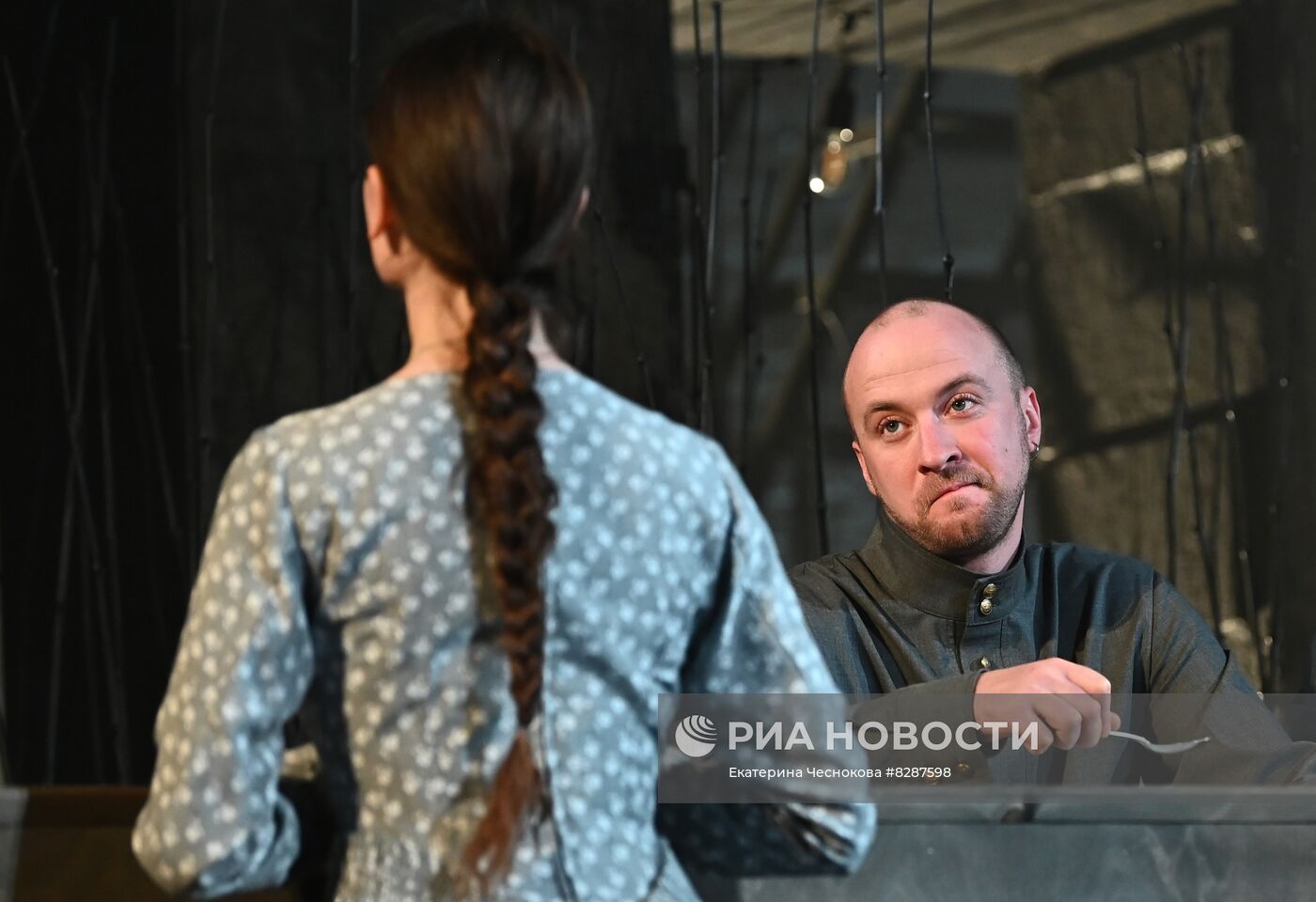 Спектакль "Поцелуй. Конармия"