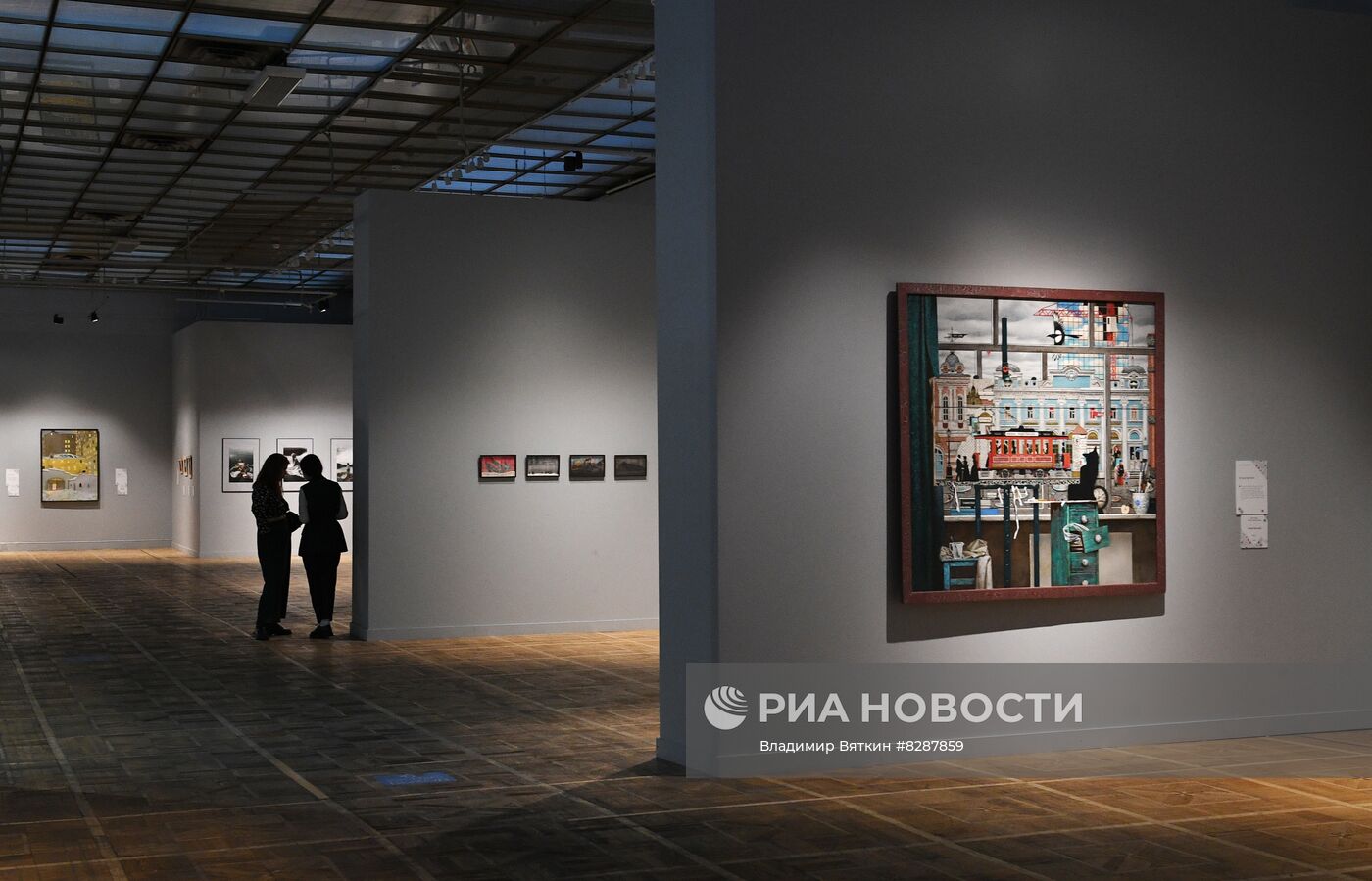 Открытие выставки молодых художников России "Наследие и современность"