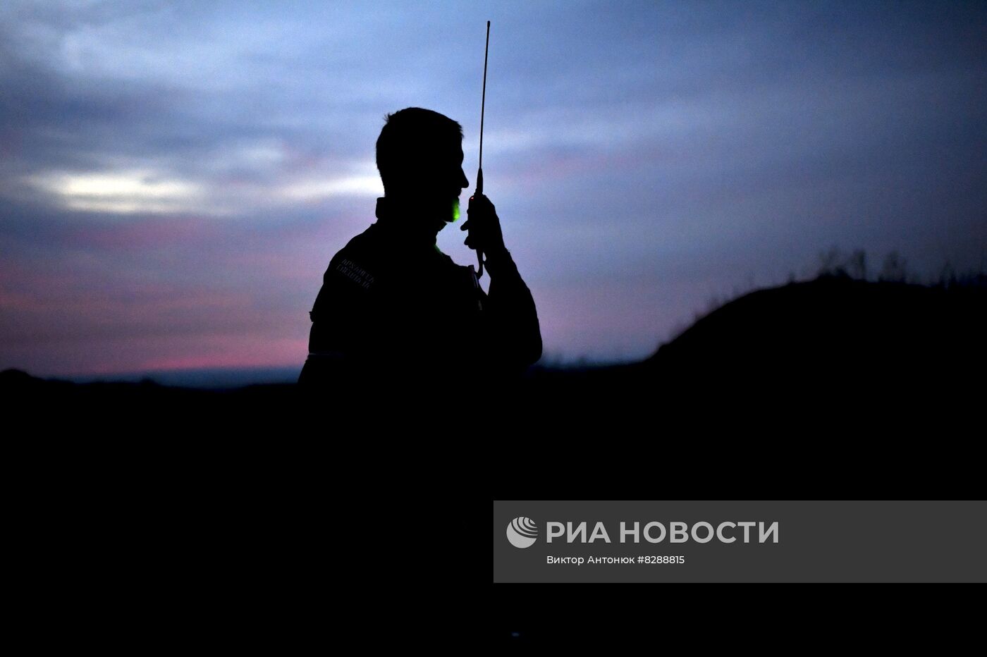 Бойцы Народной милиции ЛНР в районе села Спорное в ДНР