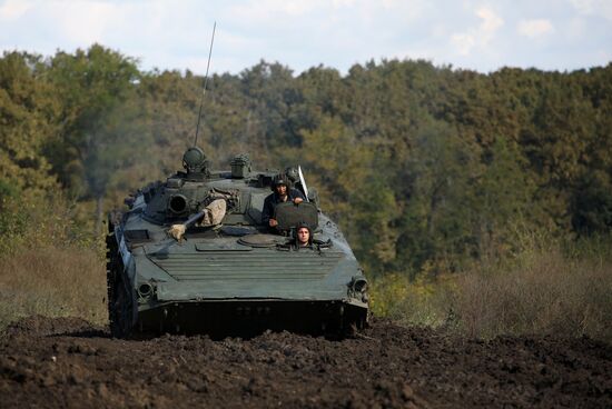 Военная подготовка мобилизованных перед отправкой в войска