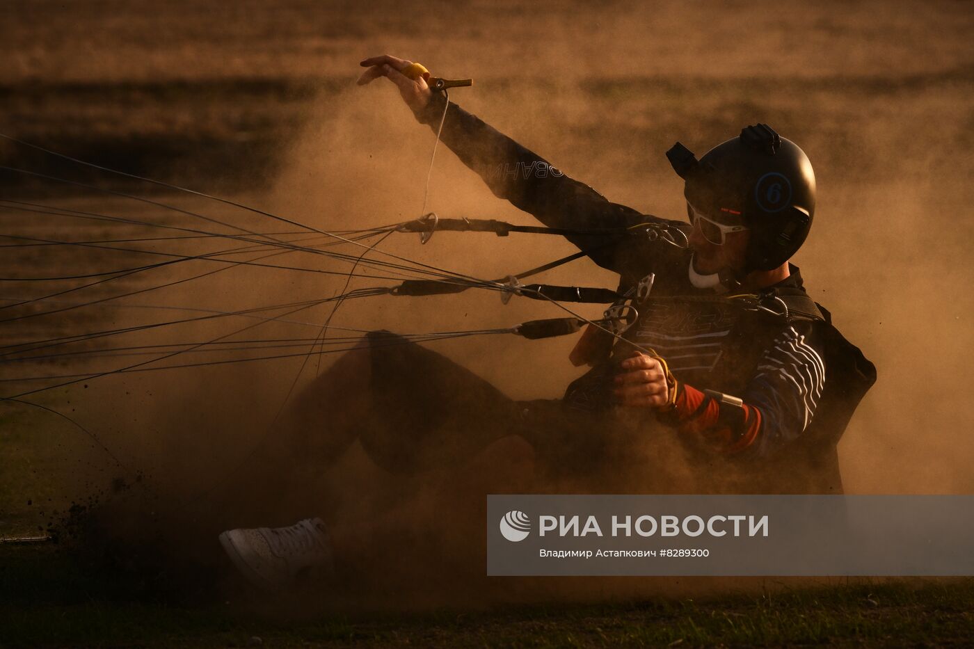 Соревнования по парашютному спорту в Гудермесе