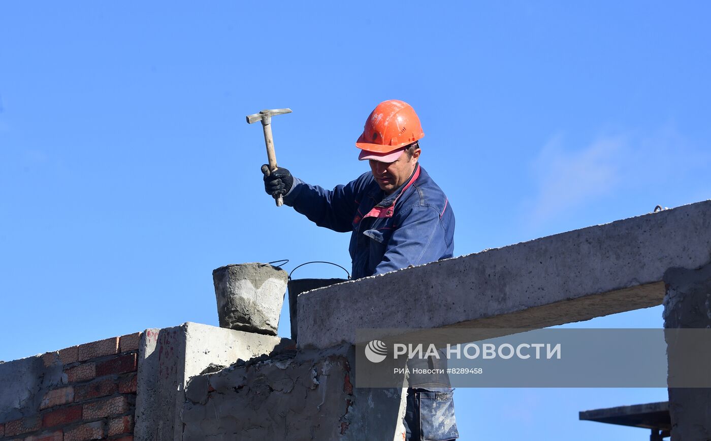 Строительство жилья в Волновахе