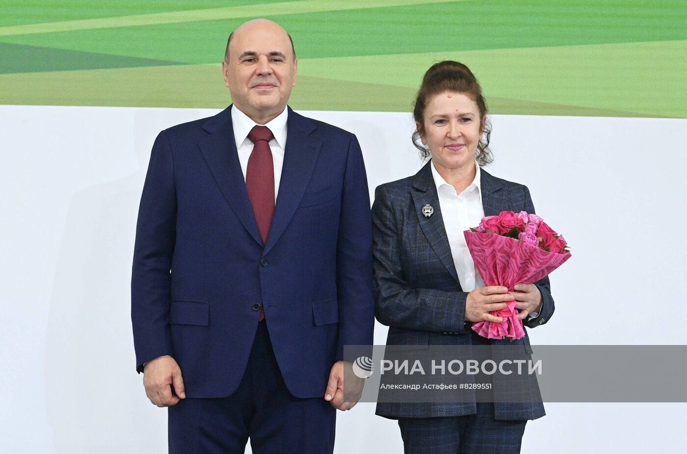 Премьер-министр РФ Михаил Мишустин посетил российскую агропромышленную выставку "Золотая осень – 2022"